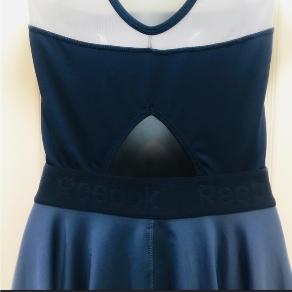 Reebok Athletic Tennis Dress Blue Mesh Keyhole SZ M - Picture 4 of 7